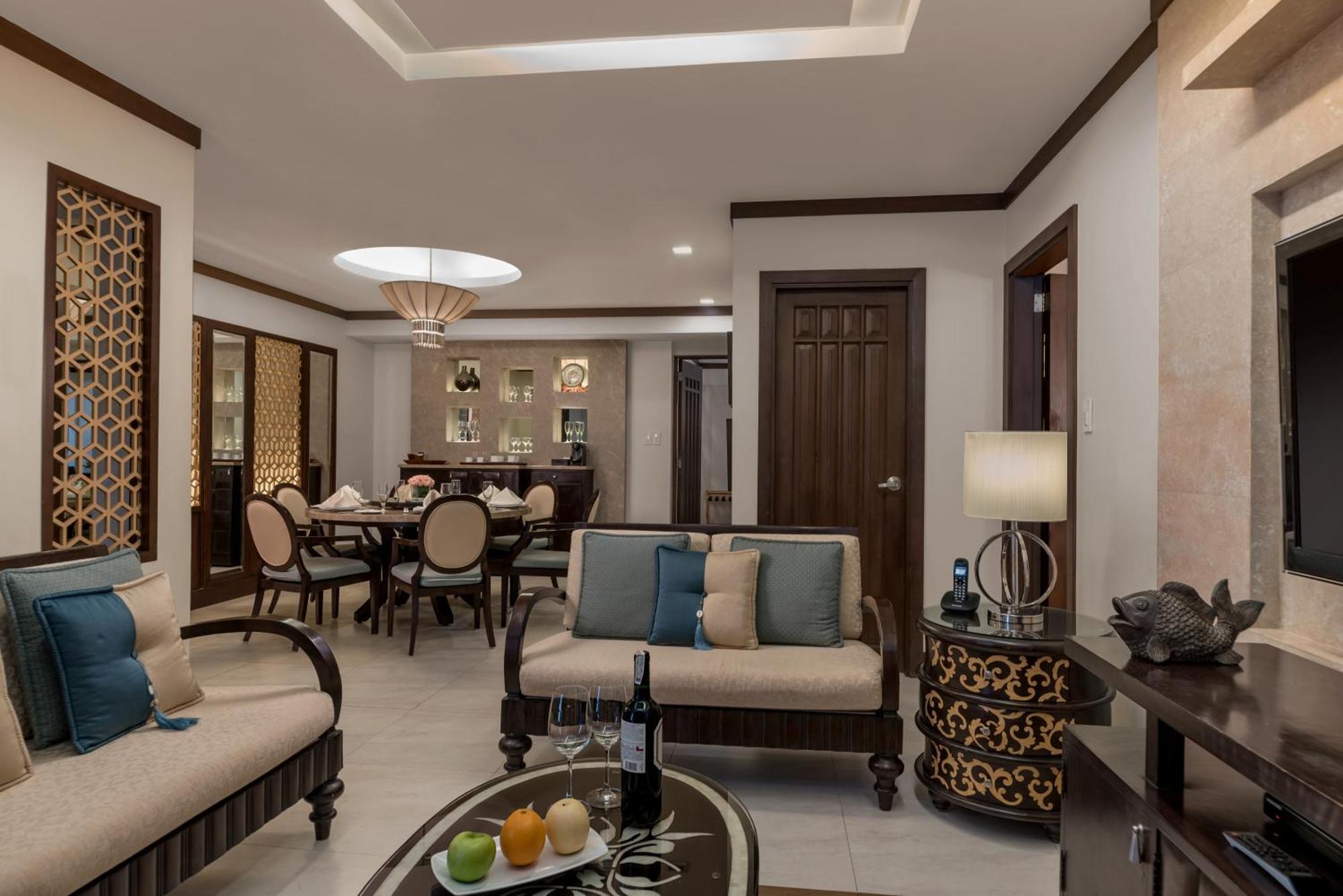 Henann Regency Resort And Spa Balabag  Szoba fotó A suite at the Taj Bengal